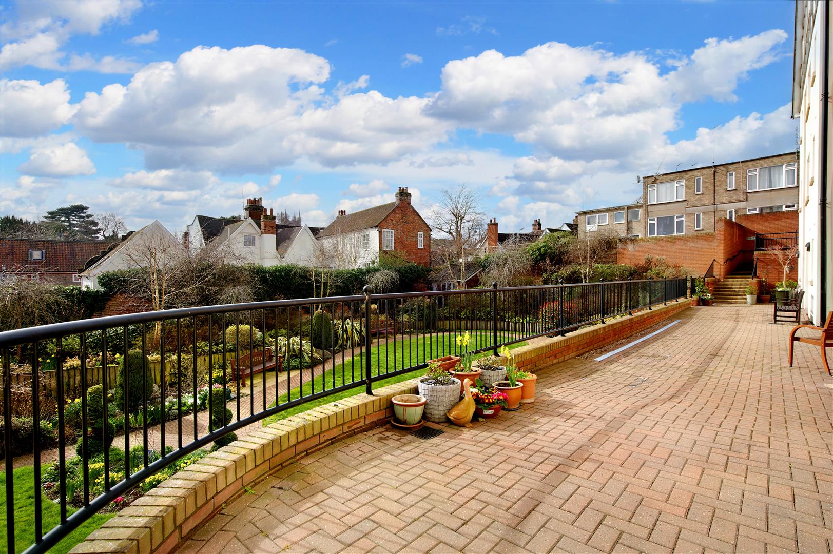 1 Bedroom Retirement Apartment For Sale in Bury St. Edmunds, Suffolk
